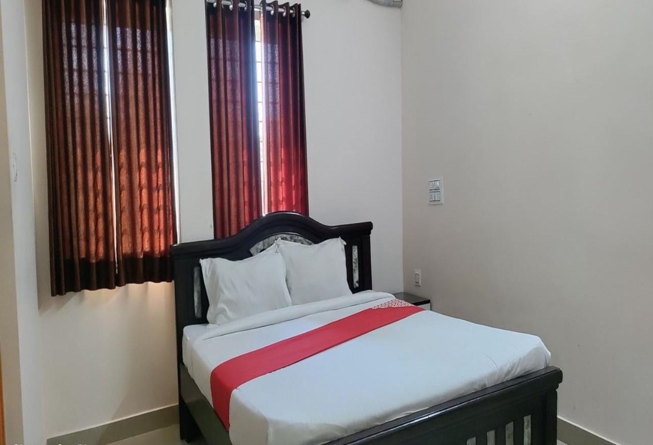 Staymaker Anjaneya Comforts Shimoga Exterior photo